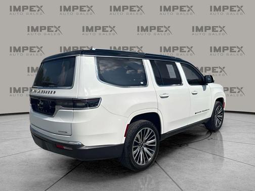 Bright White Clearcoat 2022 Jeep Grand Wagoneer Series III 4x4
