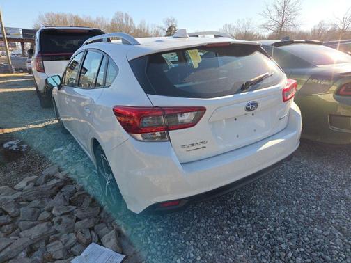 2020 Subaru Impreza Premium 5-Door