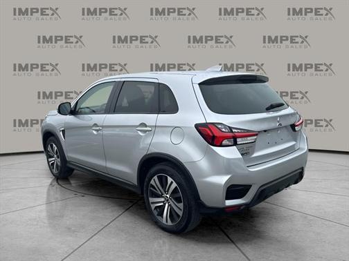 2023 Mitsubishi Outlander Sport SE