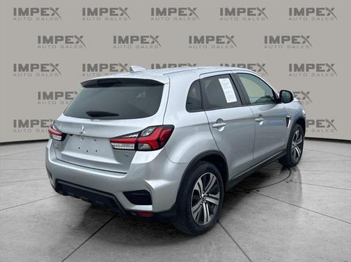 2023 Mitsubishi Outlander Sport SE