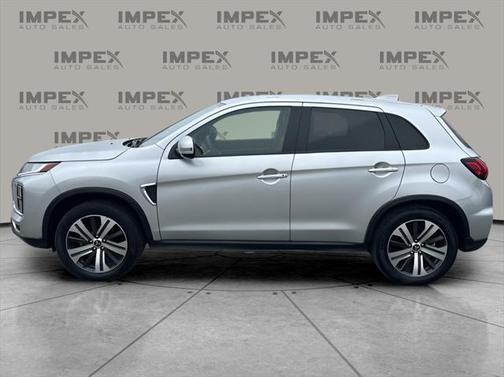 2023 Mitsubishi Outlander Sport SE