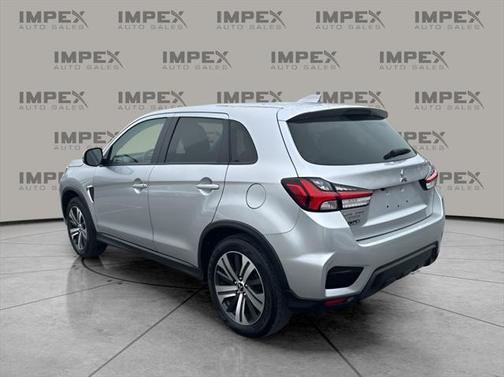 2023 Mitsubishi Outlander Sport SE