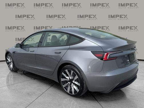 2024 Tesla Model 3 Long Range