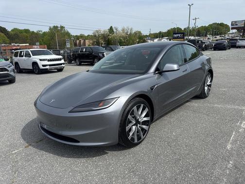 2024 Tesla Model 3 Long Range