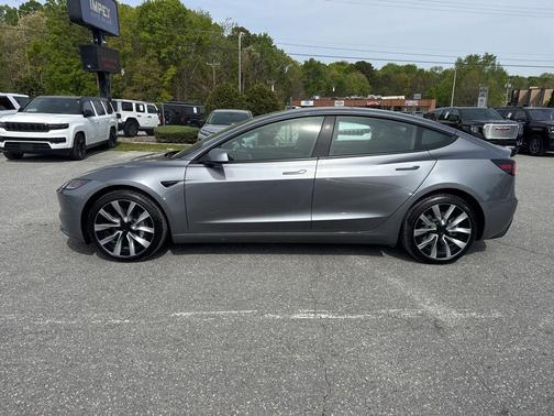 2024 Tesla Model 3 Long Range