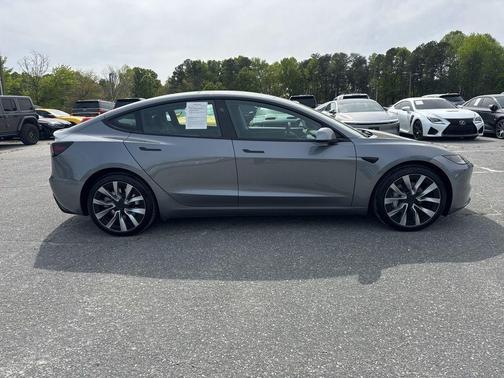 2024 Tesla Model 3 Long Range