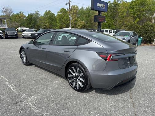 2024 Tesla Model 3 Long Range