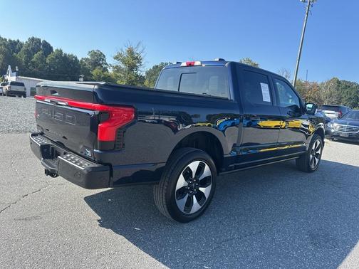 2023 Ford F-150 Lightning Platinum