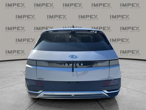 2024 Hyundai IONIQ 5 SE