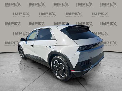 2024 Hyundai IONIQ 5 SE