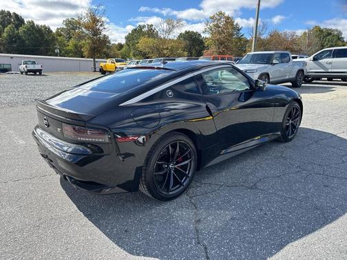 2024 Nissan Z Performance Manual
