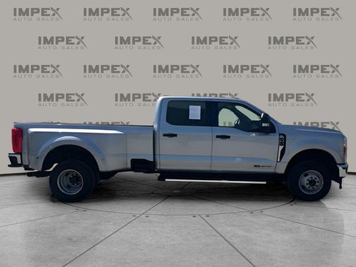 ICONIC SILVER 2024 Ford F-350 XLT