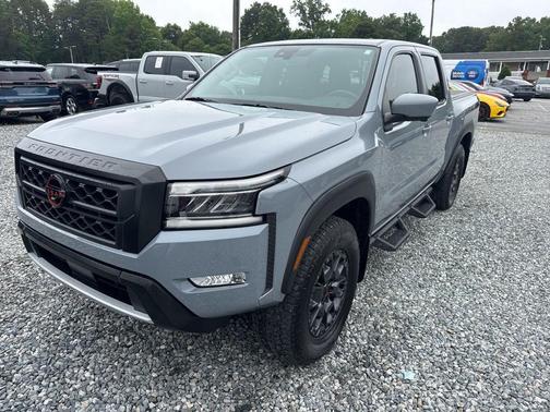 Boulder Gray Pearl 2024 Nissan Frontier PRO-4X