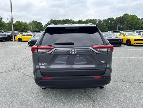 Magnetic Gray Metallic 2019 Toyota RAV4 XLE