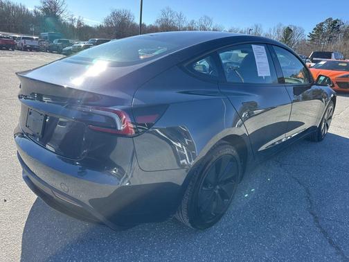 2025 Tesla Model 3 Long Range