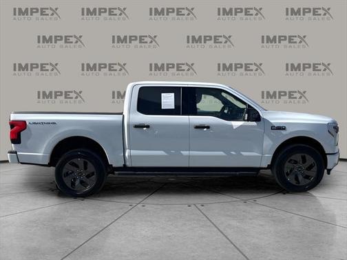 2024 Ford F-150 Lightning XLT