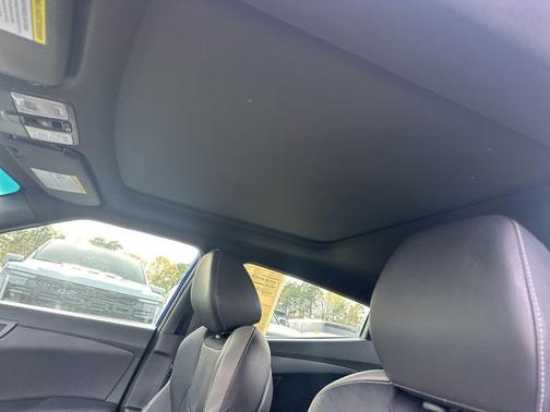 2017 Hyundai Veloster Turbo