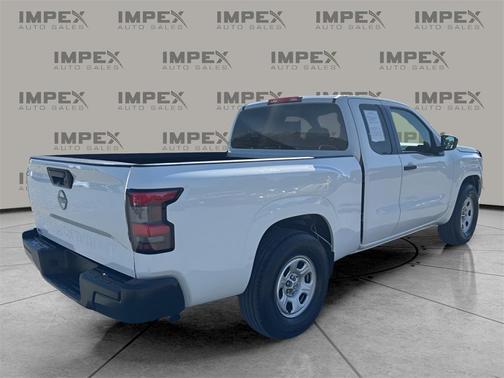 2024 Nissan Frontier S
