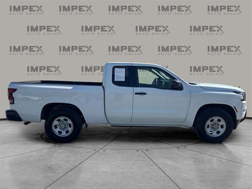 2024 Nissan Frontier S