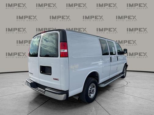 2023 GMC Savana 2500 Work Van