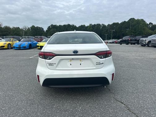 2024 Toyota Corolla Hybrid XLE