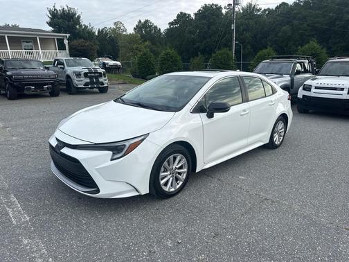 2024 Toyota Corolla Hybrid XLE