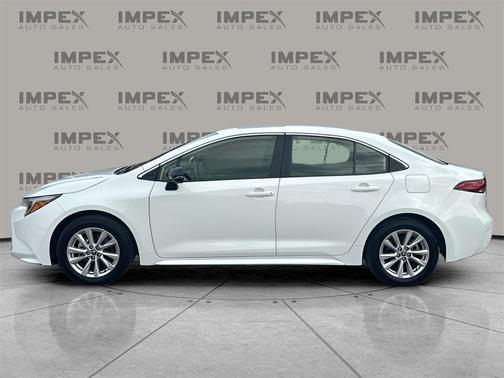 2024 Toyota Corolla Hybrid XLE