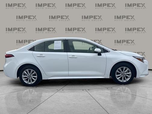 2024 Toyota Corolla Hybrid XLE