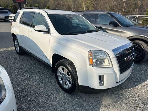 Summit White 2013 GMC Terrain SLT-1
