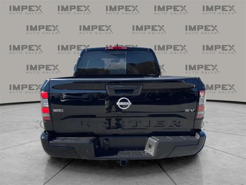 2024 Nissan Frontier SV