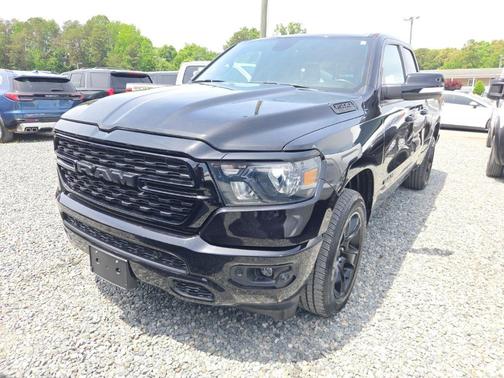 Diamond Black Crystal Pearlcoat 2022 RAM 1500 Big Horn/Lone Star