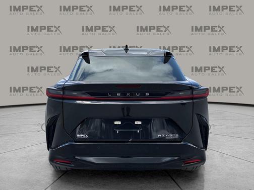 2023 Lexus RZ 450e Luxury