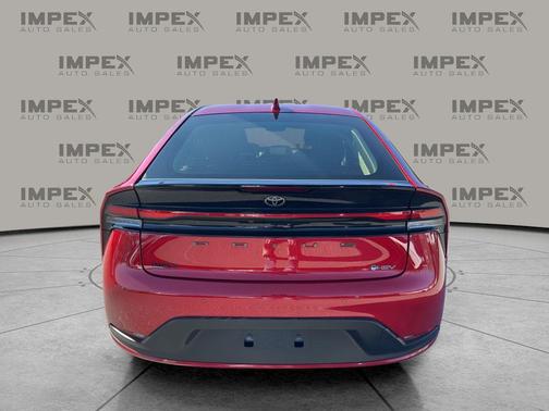 2024 Toyota Prius LE