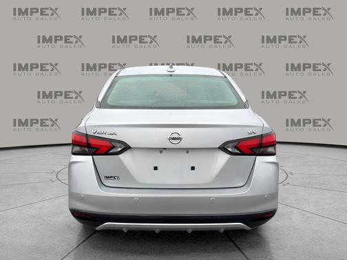 2020 Nissan Versa 1.6 SV