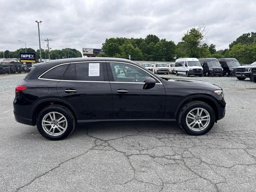 Black 2023 Mercedes-Benz GLC 300 4MATIC