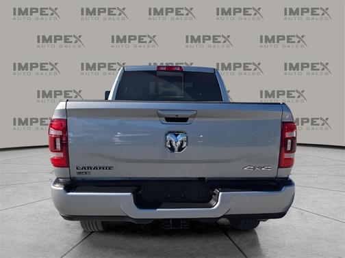 2024 RAM 2500 Laramie Crew Cab 4x4 6'4' Box