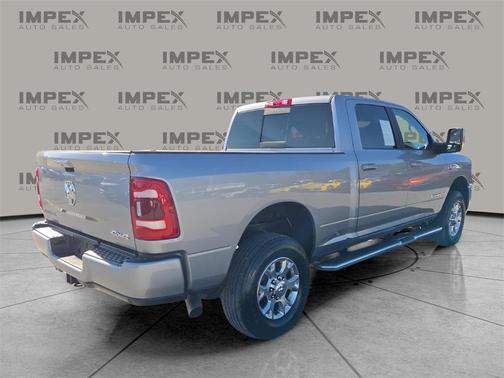 2024 RAM 2500 Laramie Crew Cab 4x4 6'4' Box