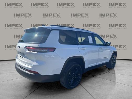 2022 Jeep Grand Cherokee L Altitude