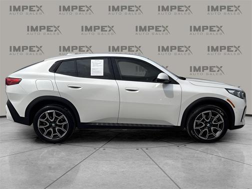 2025 BMW X2 xDrive28i
