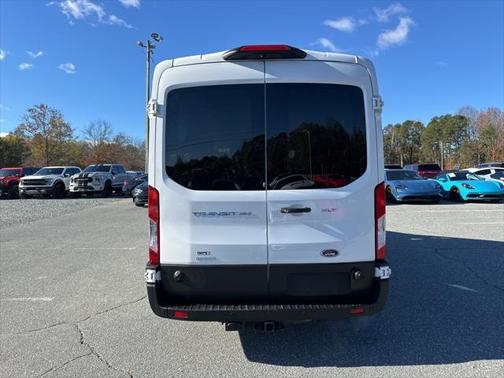 2022 Ford Transit-350 XLT