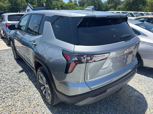 Sterling Gray Metallic 2026 Chevrolet Equinox 1LT