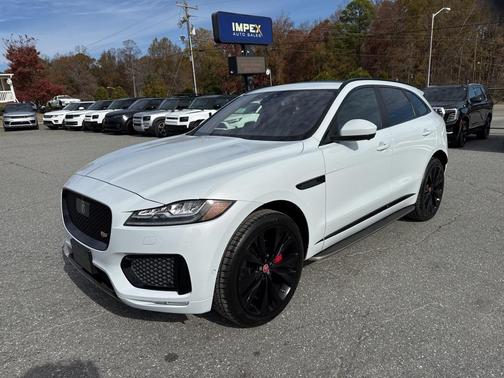 2018 Jaguar F-PACE S