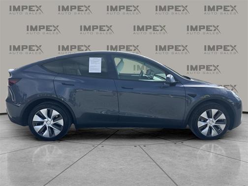 2023 Tesla Model Y Long Range Dual Motor All-Wheel Drive