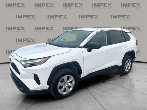 2024 Toyota RAV4 LE