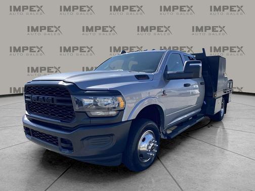 Billet Silver Metallic Clearcoat 2023 RAM 3500 Tradesman/SLT/Laramie/Limited