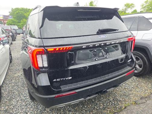 AGATE BLACK METALLIC 2025 Ford Explorer Active