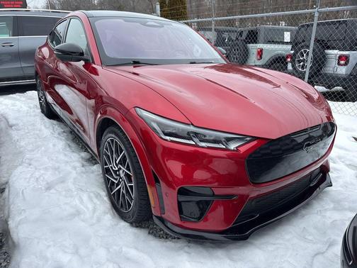 2022 Ford Mustang Mach-E GT