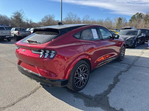 2022 Ford Mustang Mach-E GT