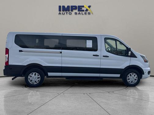 2024 Ford Transit-350 XLT