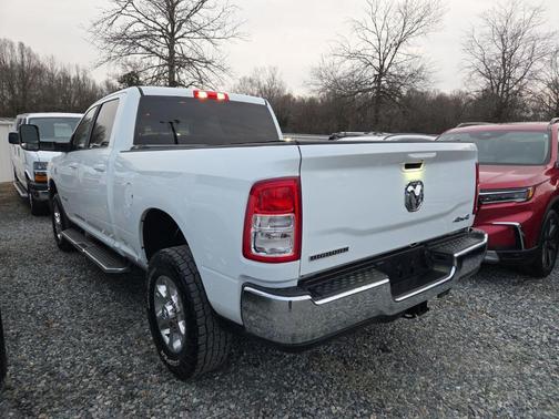 2022 RAM 2500 Big Horn Crew Cab 4x4 6'4' Box